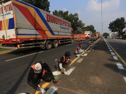 Sudah Tahu Belum? Ini Beda Arti Marka Jalan Kuning dan Putih