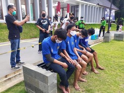 Pakai Safety Glass Breaker, Ini Modus Pencuri Pecah Kaca di Bogor