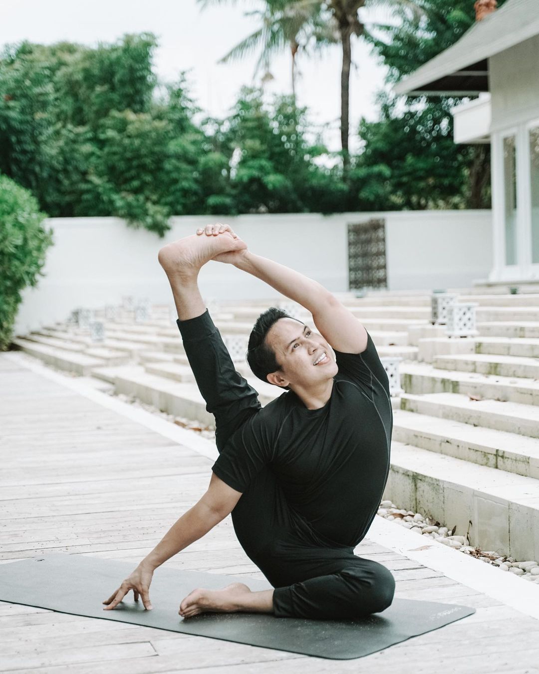 Profil Fajar Putra, Penyogastar