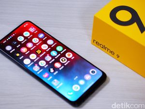 Unboxing Realme 9 4G, Spesifikasi Menggoda di Harga Rp 2,999 Juta Unboxing Realme 9 4G, Spesifikasi Menggoda di Harga Rp 2,999 Juta