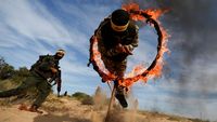 Aksi Militan Palestina Saat Latihan Militer Anti-Israel di Gaza