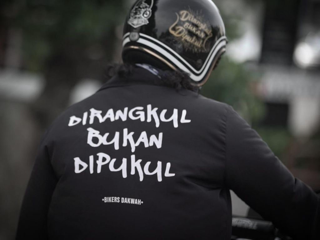 Bikers Dakwah: Anak Punk, Bikers, Pecandu dan Berandalan Dirangkul Bukan Dipukul