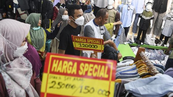 Dua Pekan Jelang Lebaran, Thamrin City Ramai Dikunjungi Warga