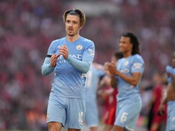 Tenang, Grealish! Bernardo Silva dan Mahrez Dulu Juga Senasib kok