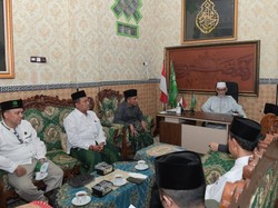 Kata Ketum PPP Soal Usulan Duet Anies-Khofifah