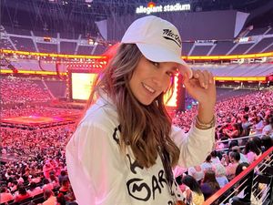 Nonton Konser BTS di Las Vegas, Luna Maya Jadi Trending