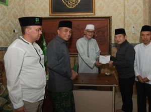 Sambangi Rumah Rais Aam PBNU, Ketum PPP Minta Nasihat & Doa