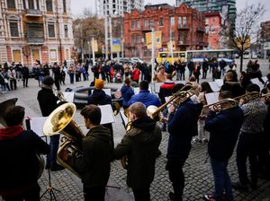 Harmoni Orkestra Musisi Ukraina di Tengah Invasi Rusia