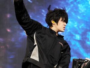 Indonesias Pride! Warren Hue Bikin Panas Coachella Indonesias Pride! Warren Hue Bikin Panas Coachella