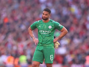 Zack Steffen Bikin Blunder Fatal, Guardiola Sebut Itu Kecelakaan Zack Steffen Bikin Blunder Fatal, Guardiola Sebut Itu Kecelakaan