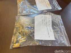 Barang Bukti Kasatpol PP Makassar Bunuh Petugas Dishub, 85 Peluru-Rp 85 Juta