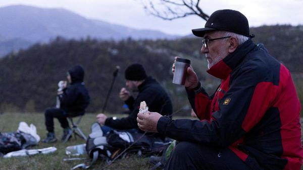 Begini Lho.. Cara Komunitas Muslim Bosnia Berbuka Puasa