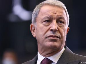 Turki Luncurkan Serangan Darat dan Udara ke Markas Kurdi Irak