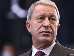 Turki Luncurkan Serangan Darat dan Udara ke Markas Kurdi Irak