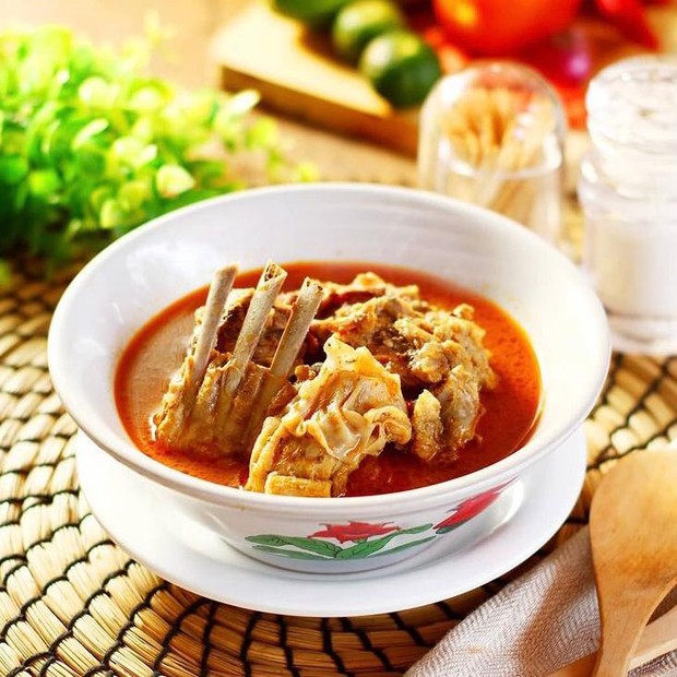 Gulai kambing menjadi menu makanan khas lebaran