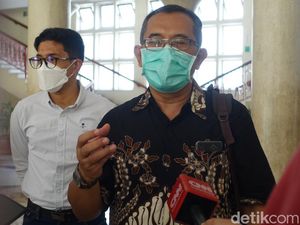 UGM Sanksi Etik Prof Karna Terkait Postingan tentang Ade Armando UGM Sanksi Etik Prof Karna Terkait Postingan tentang Ade Armando