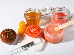 BPOM Wanti-wanti Bahaya Skincare-Kosmetik Share in Jar, Ini Bahayanya