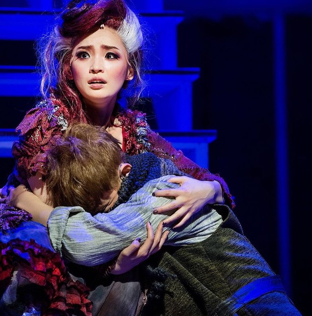 Jeon Mi Do mengawali kariernya di panggung teater/Foto: Instagram.com/sungcheol2 Jeon Mi Do mengawali kariernya di panggung teater