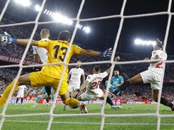 Gol-gol dari Los Blancos dicetak oleh Rodrygo Goes, Nacho, dan Karim Benzema.
