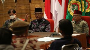 Ketum LDII Bicara Berdemokrasi di Tahun Politik
