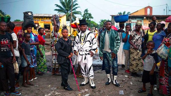 La Sape yang Parlente, Susah Makan Gapapa asal Tetap Gaya