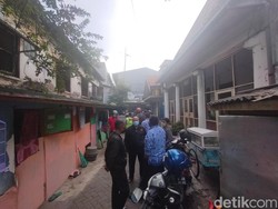 Carok di Surabaya, Korban Bersimbah Darah Hentikan Mobil Minta Tolong