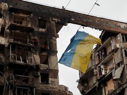 Rusia Klaim Kuasai Kota Mariupol Ukraina!