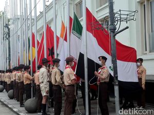 Peringatan KAA, Ratusan Bendera Negara Berkibar di Bandung