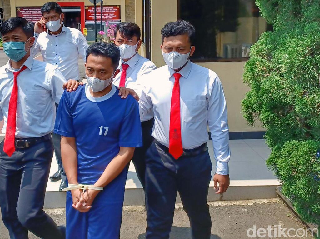 Polisi Duga Korban Guru Ngaji Cabul di Pangalengan Lebih dari 12