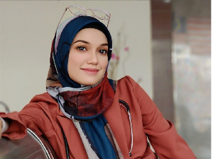 Most Pop: Seleb Cantik Ini Viral Labrak Anak Artis karena Jadi Pelakor