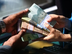 Coba Tebak, Pecahan Apa yang Jadi Favorit buat Angpau Lebaran?