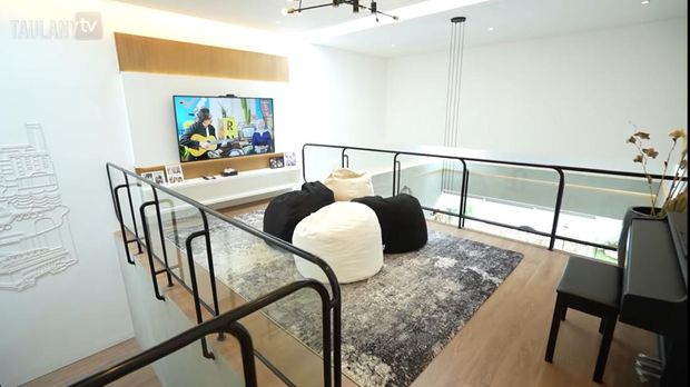 Rumah Baru Desta