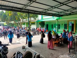 Giliran Santri di Kota Blitar Mudik Jelang Lebaran