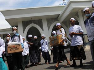 Santri Surabaya Mudik Lebih Awal