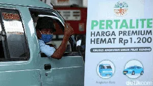 Duh... Ada Sinyal Kuat Harga Pertalite hingga Tarif Listrik Mau Naik