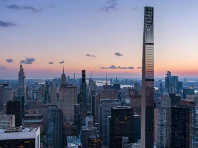 Potret Gedung Pencakar Langit Paling Tipis di Dunia, Isinya Mewah!