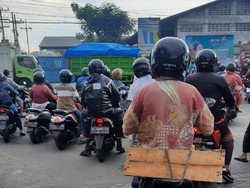 Warga Lapor Lampu Hijau di Pertigaan Kletek Sidoarjo Terlalu Singkat
