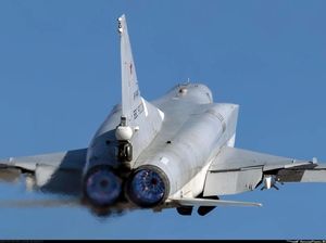 Wujud Tupolev Tu-22M, Pesawat Pengebom Legendaris Rusia Wujud Tupolev Tu-22M, Pesawat Pengebom Legendaris Rusia