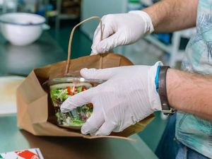 Bikin Emosi! 7 Pelanggan Ini Kembalikan Makanan ke Dapur dengan Alasan Nyeleneh