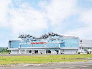 Ada Bandara Sumenep, Perjalanan Biasanya Berhari-hari Jadi Sejam Ada Bandara Sumenep, Perjalanan Biasanya Berhari-hari Jadi Sejam