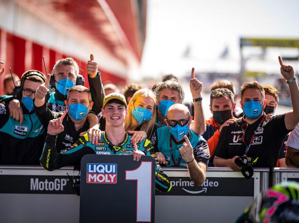 Masa Depan Cerah, Rider 17 Tahun Ini Jadi Rebutan Tim Pabrikan MotoGP