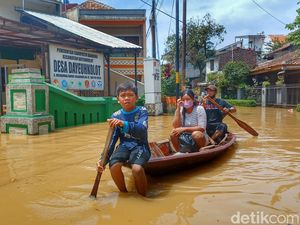 Hujan Deras Bikin Dayeuh Kolot, Bandung Kembali Banjir
