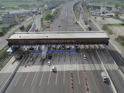 Ada Pembatasan Angkutan Barang di Jalan Tol-Non Tol Jatim, Simak Jadwalnya Ada Pembatasan Angkutan Barang di Jalan Tol-Non Tol Jatim, Simak Jadwalnya
