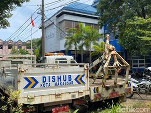 Rachma Dishub Makassar Tak Ngantor Sepekan Usai Diterpa Isu Cinta Segitiga Rachma Dishub Makassar Tak Ngantor Sepekan Usai Diterpa Isu Cinta Segitiga
