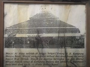 Melihat Masjid Pelarian Si Pitung Hingga Bung Karno di Tebet