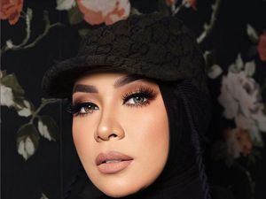 Cerita Hijrah Melly Goeslaw, 2 Tahun Tak Dapat Pekerjaan Setelah Berhijab