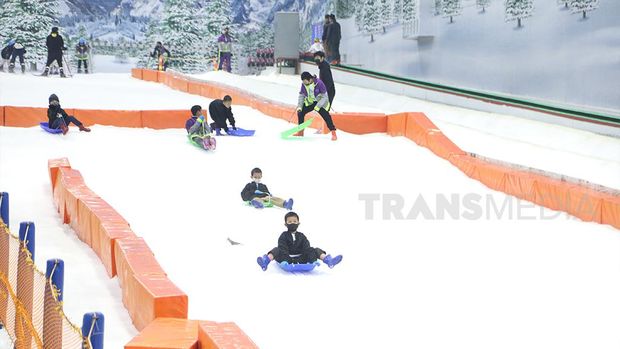 NGABUBURIT TRANS7 BERSAMA ANAK YATIM