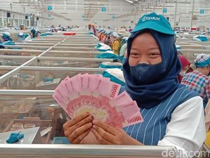 THR Puluhan Ribu Pekerja di Kudus Dibagikan Awal, Antisipasi Lonjakan Harga