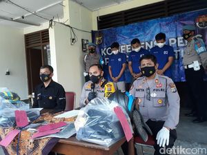 Maling Modus Pecah Kaca Mobil Beraksi di Bantul Gasak Duit Rp 30 Juta Maling Modus Pecah Kaca Mobil Beraksi di Bantul Gasak Duit Rp 30 Juta