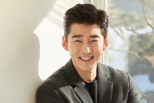 Potret Yoon Kye Sang/ Foto: soompi.com Potret Yoon Kye Sang